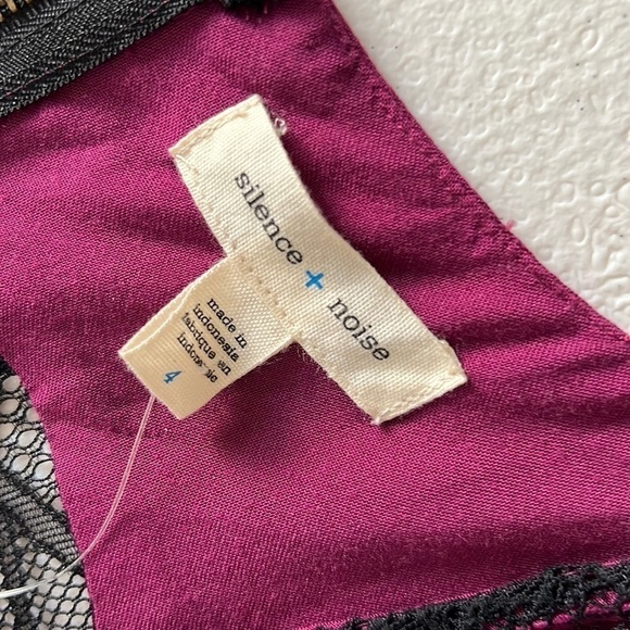 Silence + Noise (UO) Purple & Black Lace Dress Sz 4 - NWT - Picture 3 of 7